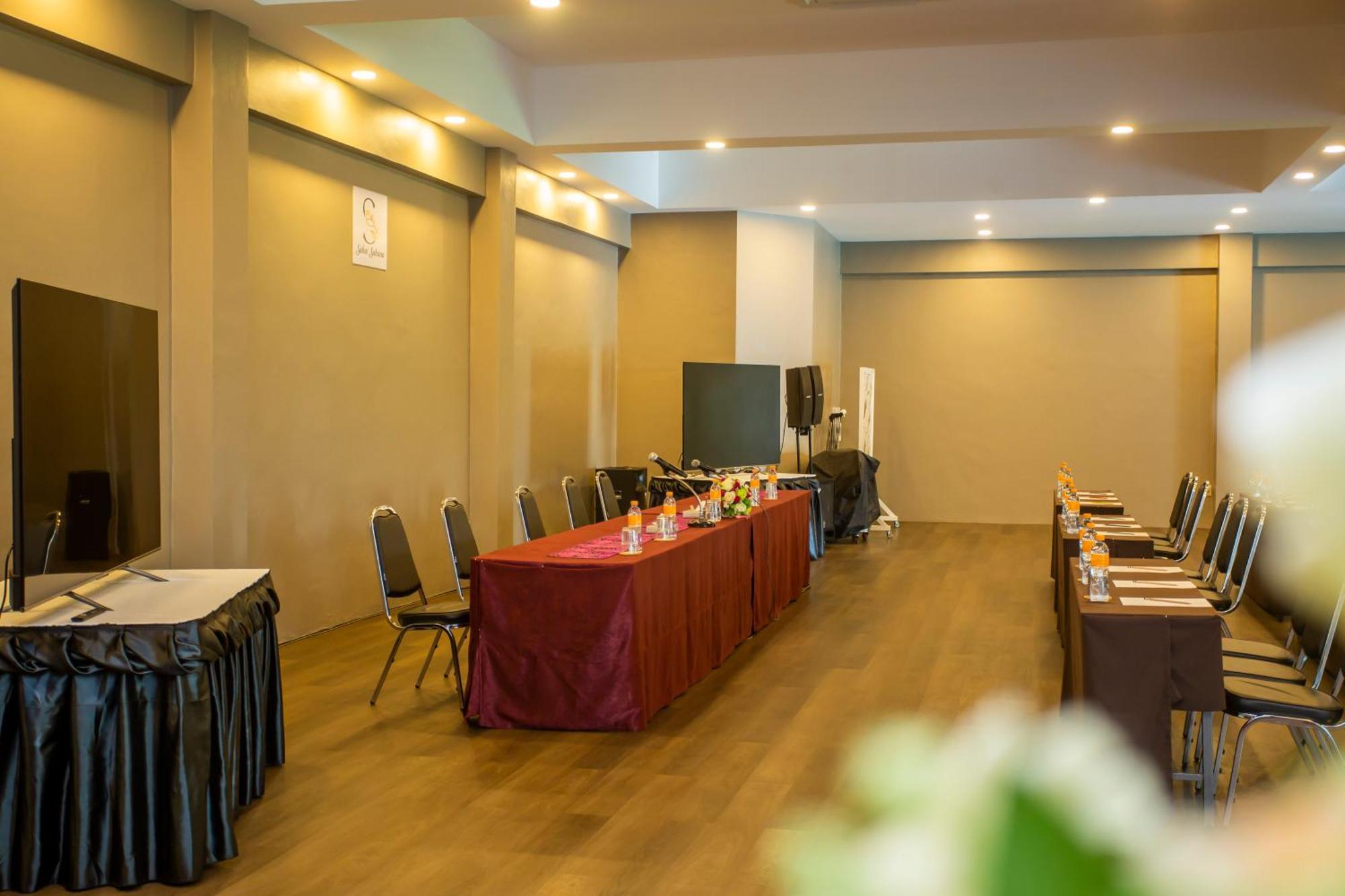 Hotel Sabai Wing 4*